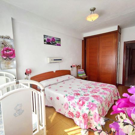 Apartamento Paseo Del Puerto Finisterre Bagian luar foto