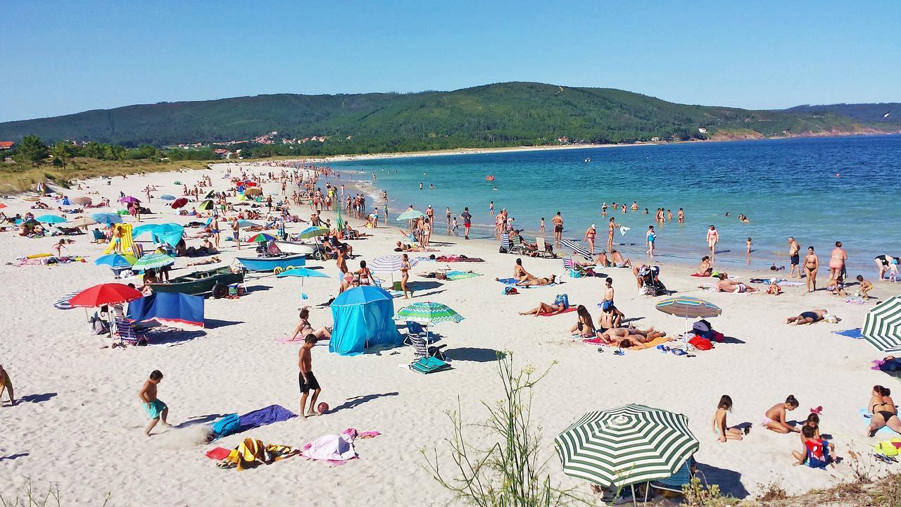 Apartamento Paseo Del Puerto Finisterre Bagian luar foto
